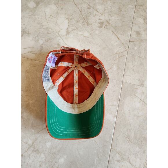 Texas Longhorns Signature Series Official Collegiate Ballcap - Picture 4 of 5